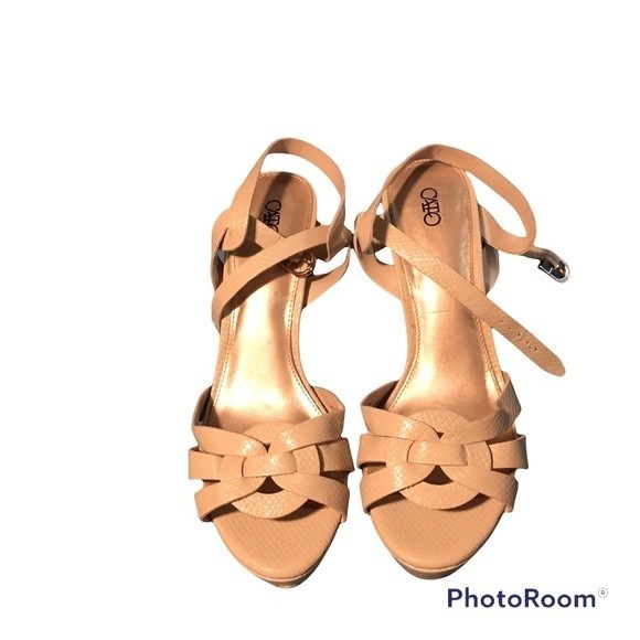 Cato Platform Heels - Picture 1 of 7